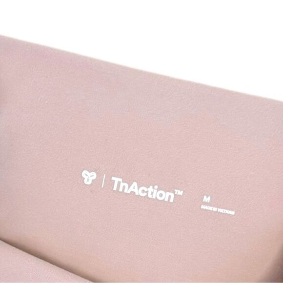 ARITZIA TNA EUC 7” biker shorts in Claremont Size M - Picture 5 of 5